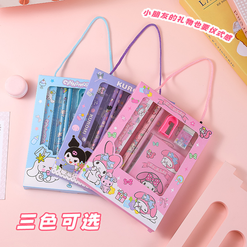 Set de papelería Hello Kitty K - Ideal Stationery & Office Supply reseña y precio